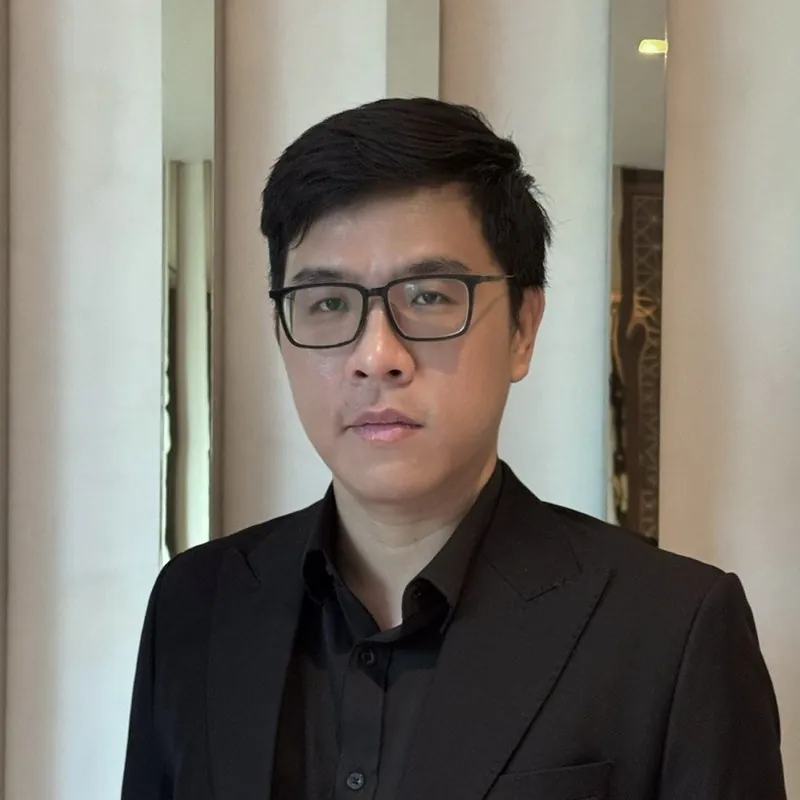 Portrait of Red Dang